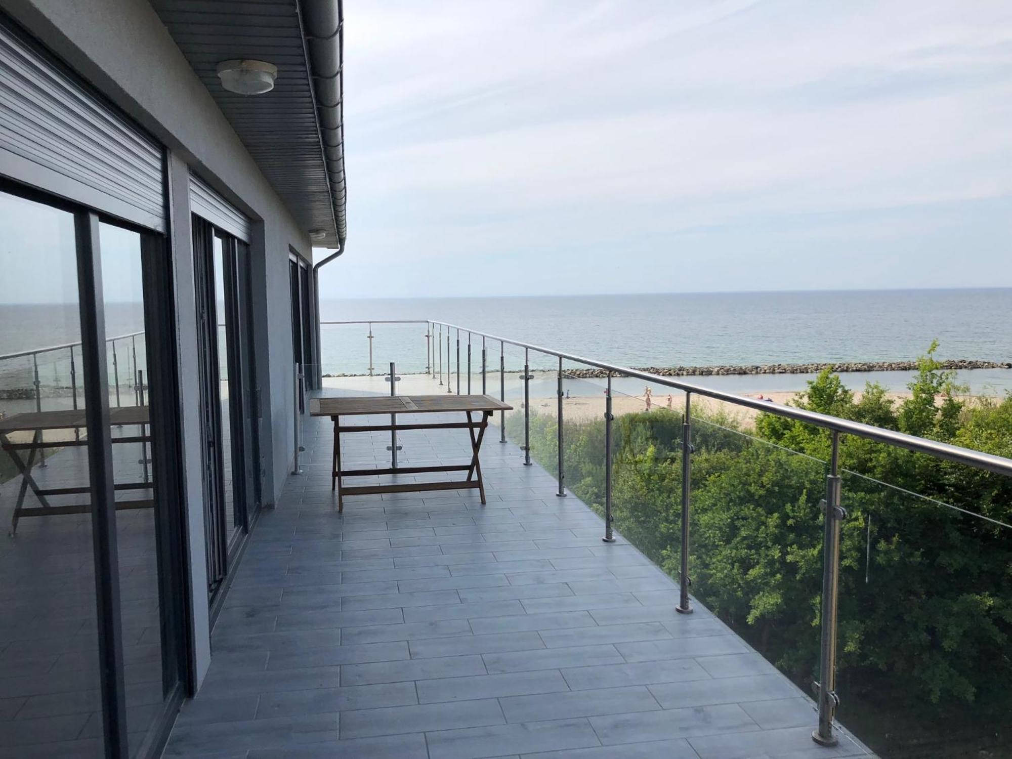 Apartamentowiec Amon Przy Plazy 16 I 19 Дарлово Екстер'єр фото