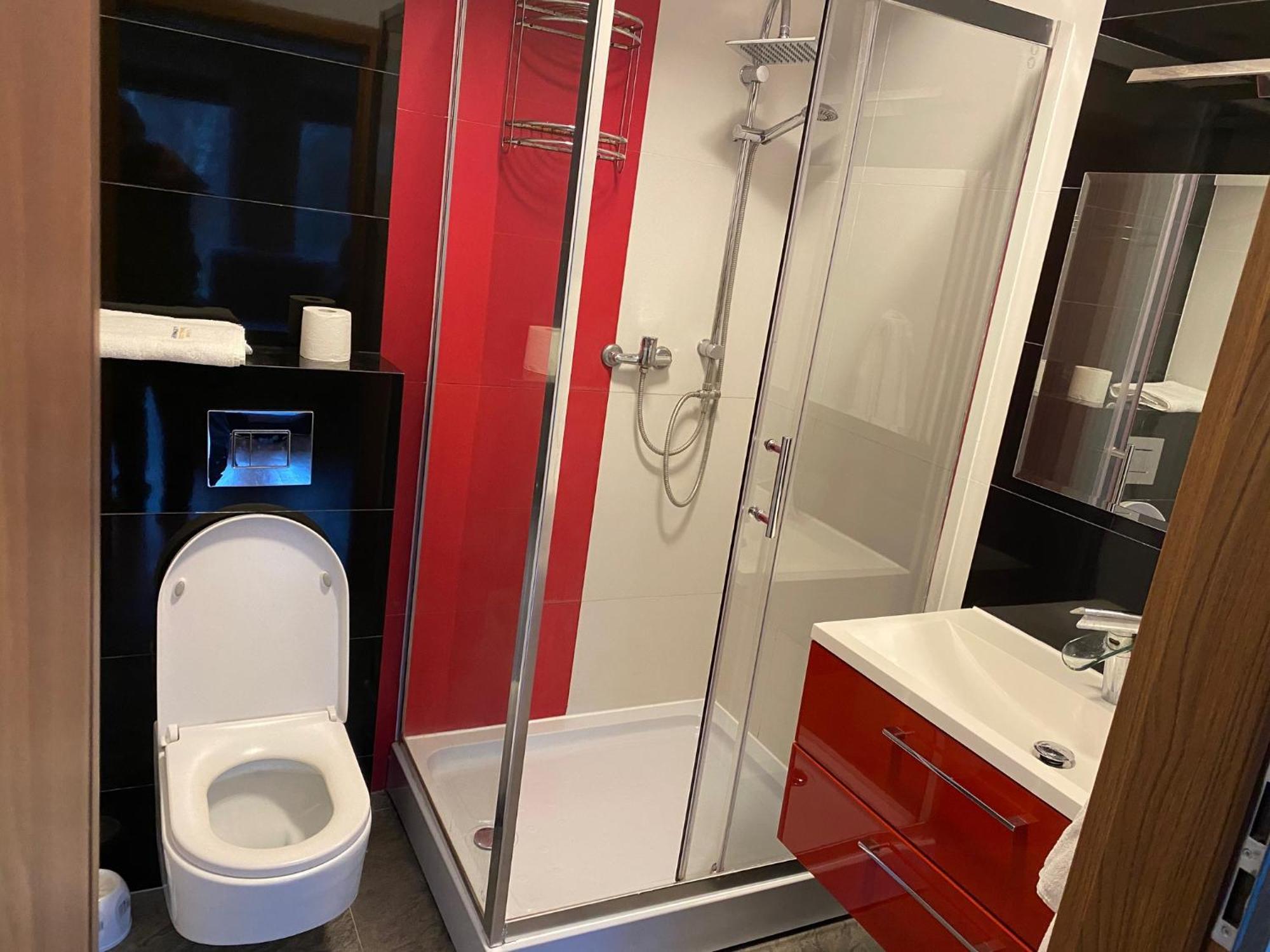 Apartamentowiec Amon Przy Plazy 16 I 19 Дарлово Екстер'єр фото